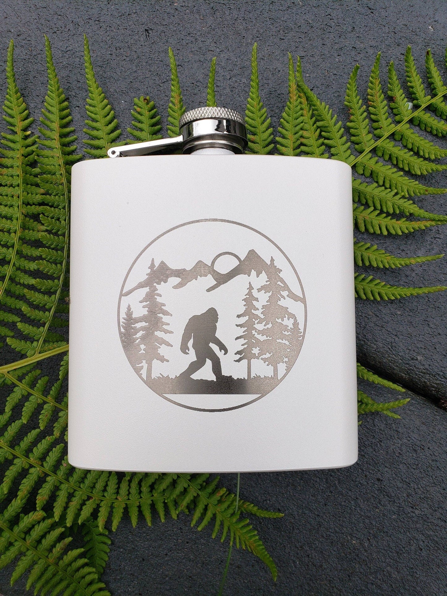 Beckman Design Beckman Design - Flask- Bigfoot In Forest: Leather / Gray