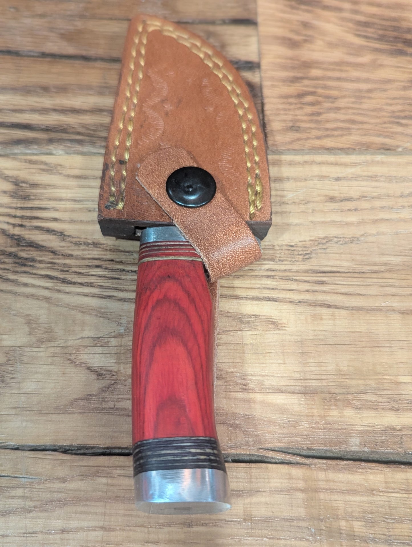 El Matador Knives Damascus Knife Red Handle - Small Damascus Skinner