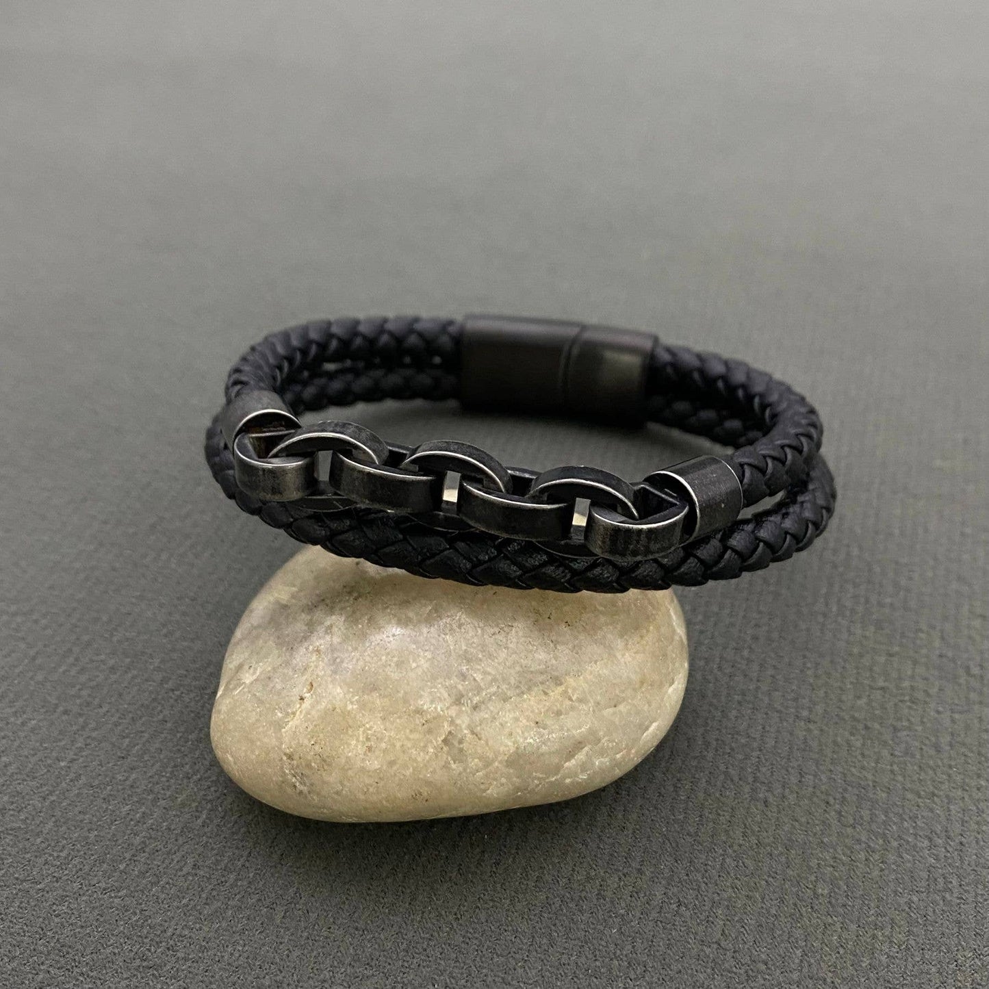 Mio Queena Mio Queena - Retro S.Steel Chain Men's Double-layer Leather Bracelet - MJ/BC