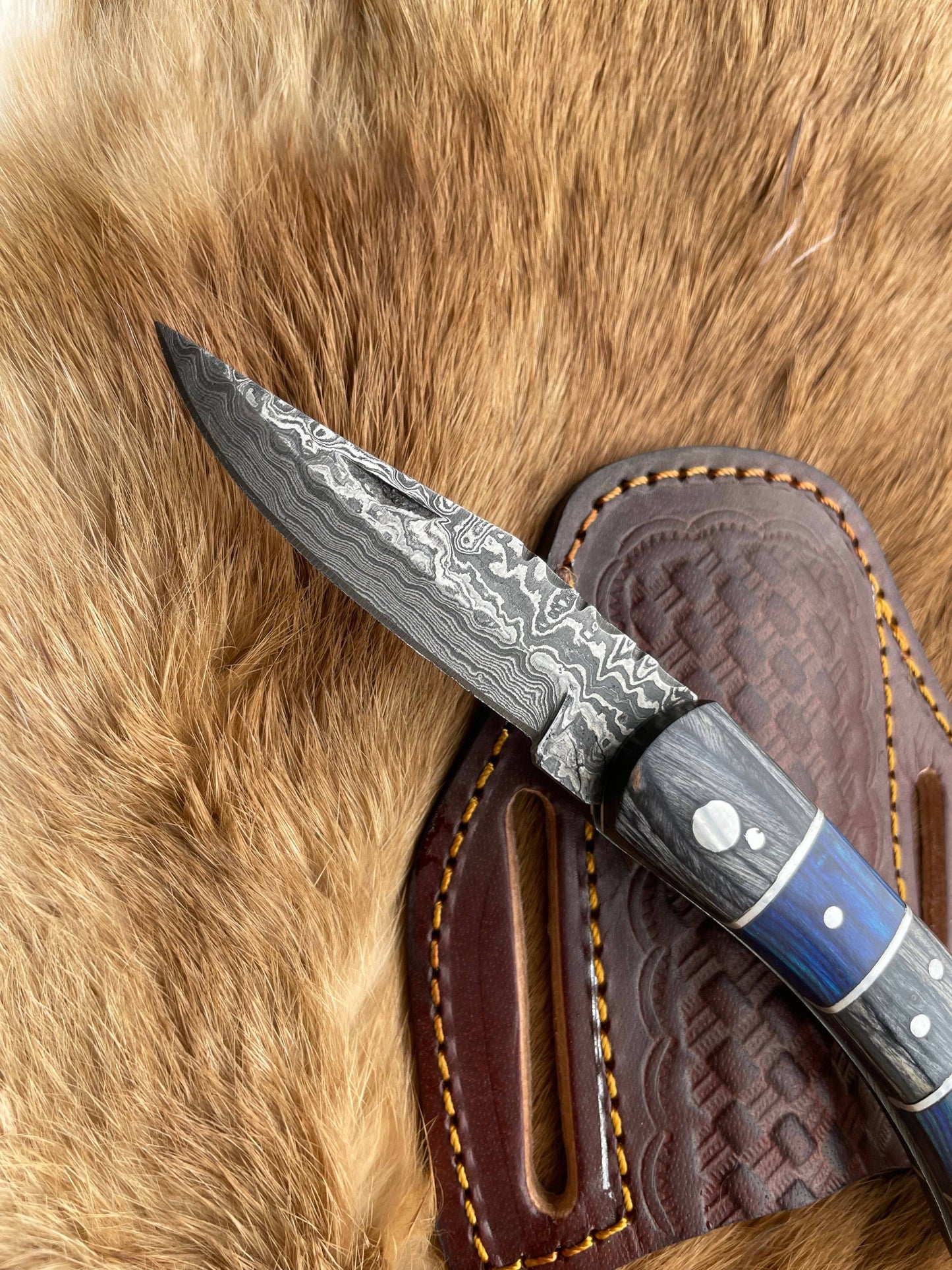 Titan International Damascus Knife POCKET KNIFE Grey and Blue WOOD 6.5'' DAMASCUS STEEL KNI