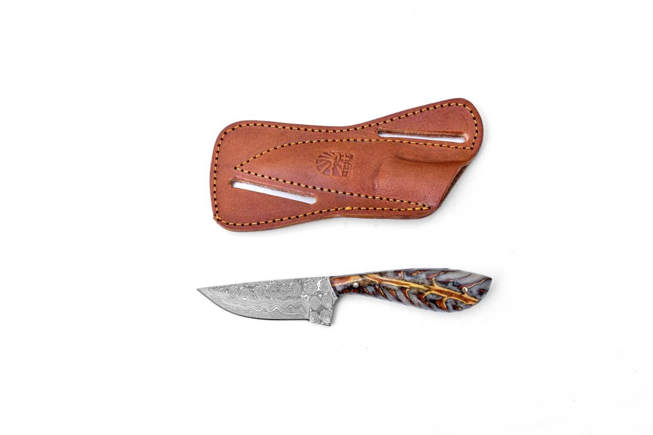 Titan International Titan International - Pine Cone Handle Damascus Skinner Knife