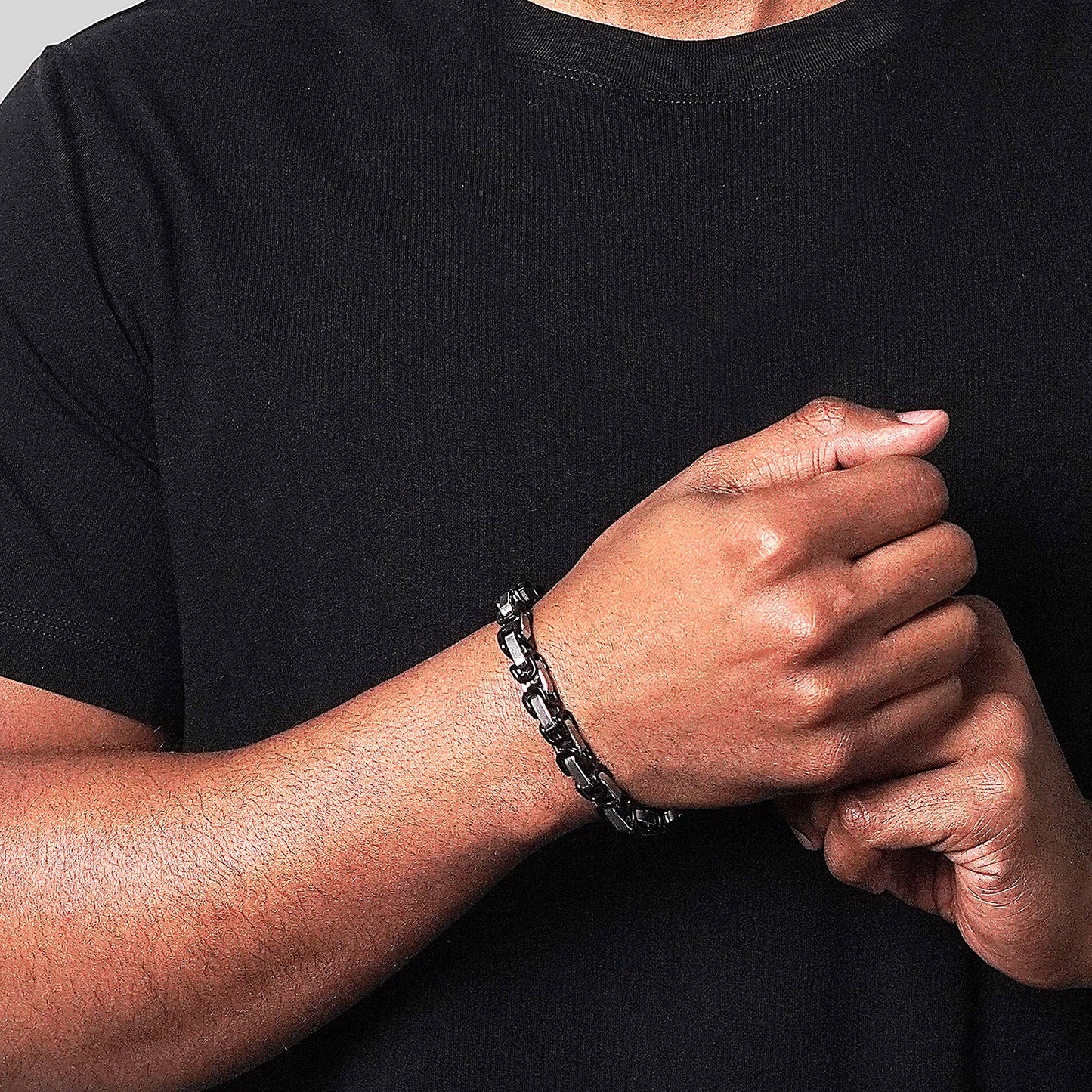 West Coast Jewelry West Coast Jewelry - Invicta Jewelry Byzantine Chain Steel Bracelet (8mm) - 8.75": Black
