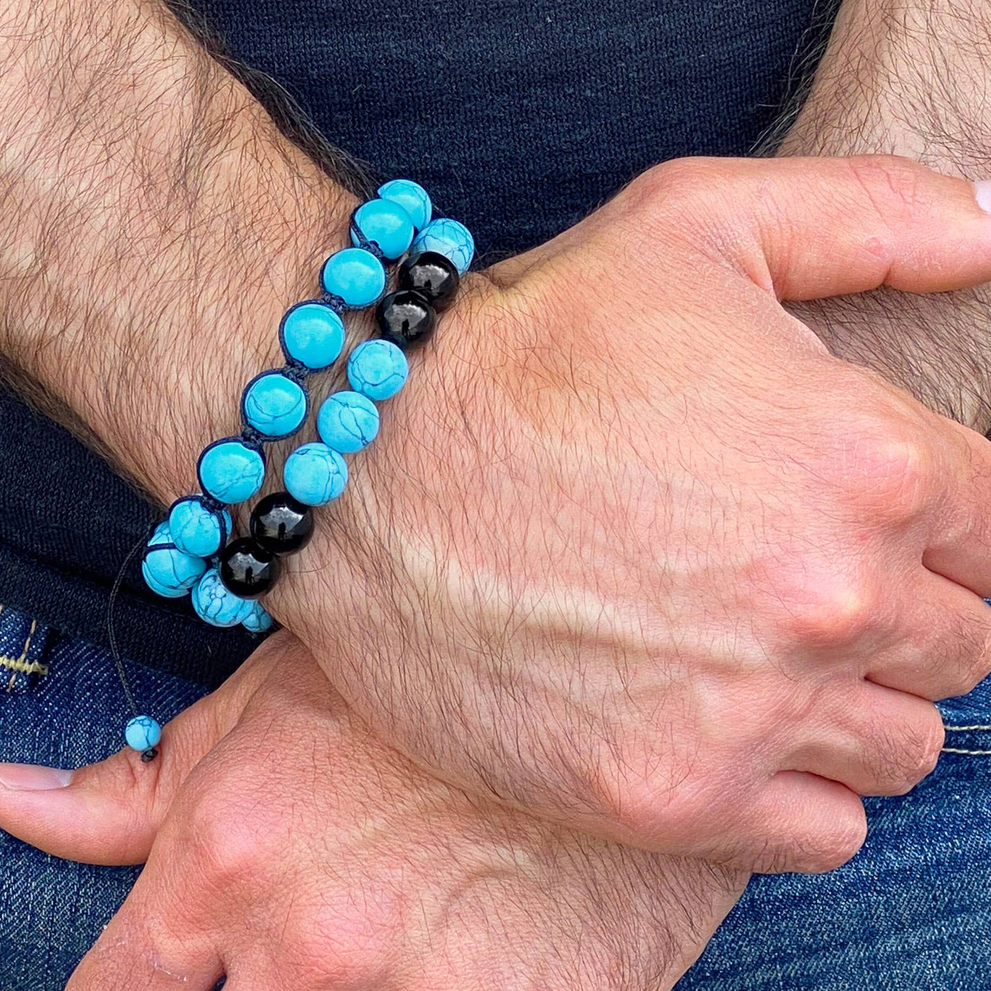 West Coast Jewelry West Coast Jewelry - Polished Dyed Turquoise and Onyx Bead Adjustable Bracelet: Turquoise