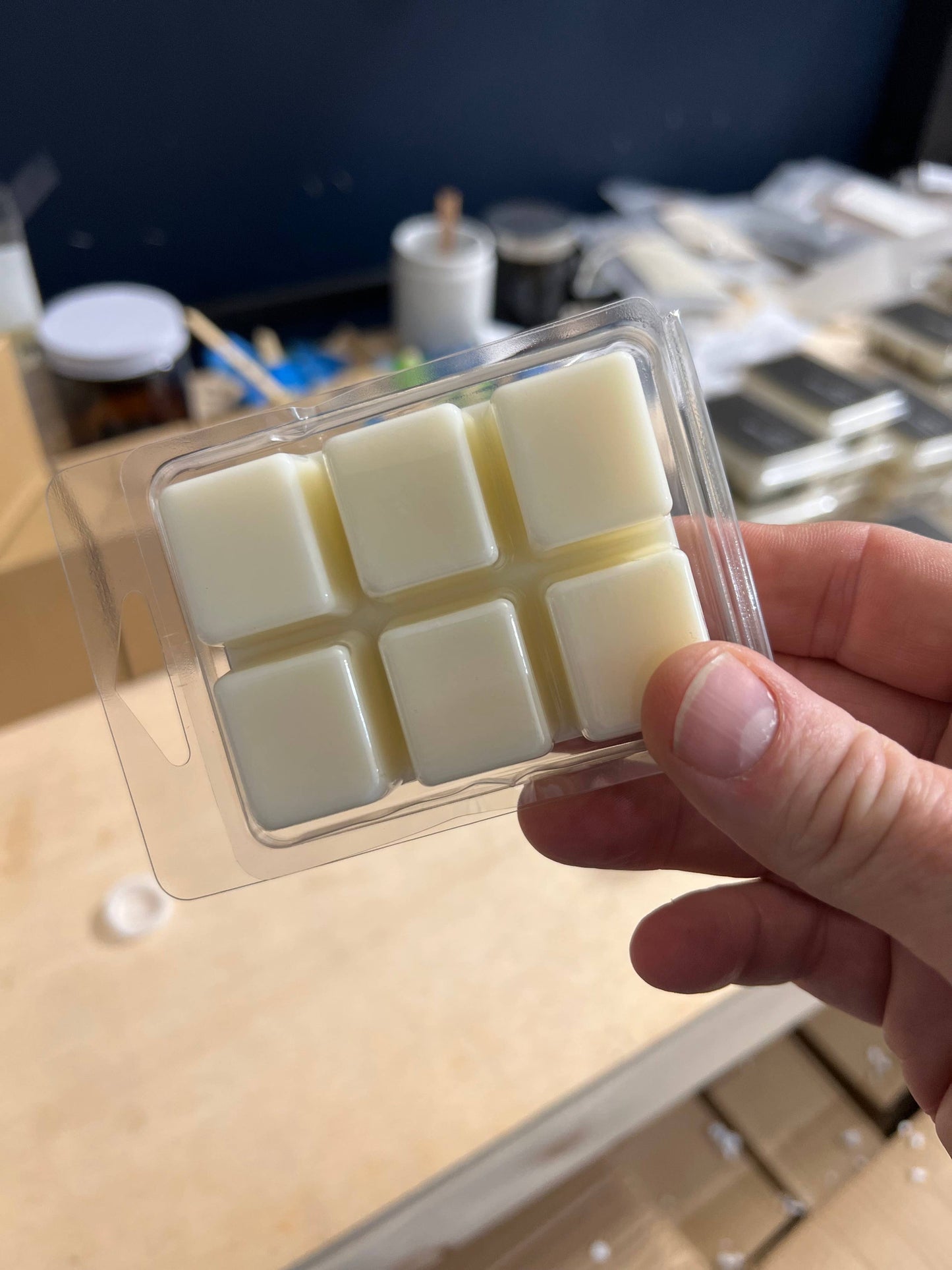 Wicked Weave’s Candle Studio Wicked Weave’s Candle Studio - Oakmoss & Amber Soy Wax Candle (5 Size Options): 2.4 oz Wax Melts