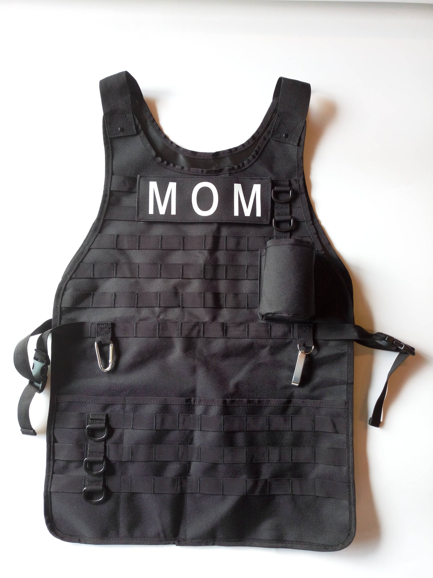 CALIBER GOURMET / CAMPCO - Tactical BBQ Apron W/ Carabiner and Bottle Opener