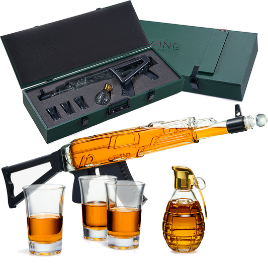 Whiskey Decanter & 3 shot glasses, Gun decanter gift set