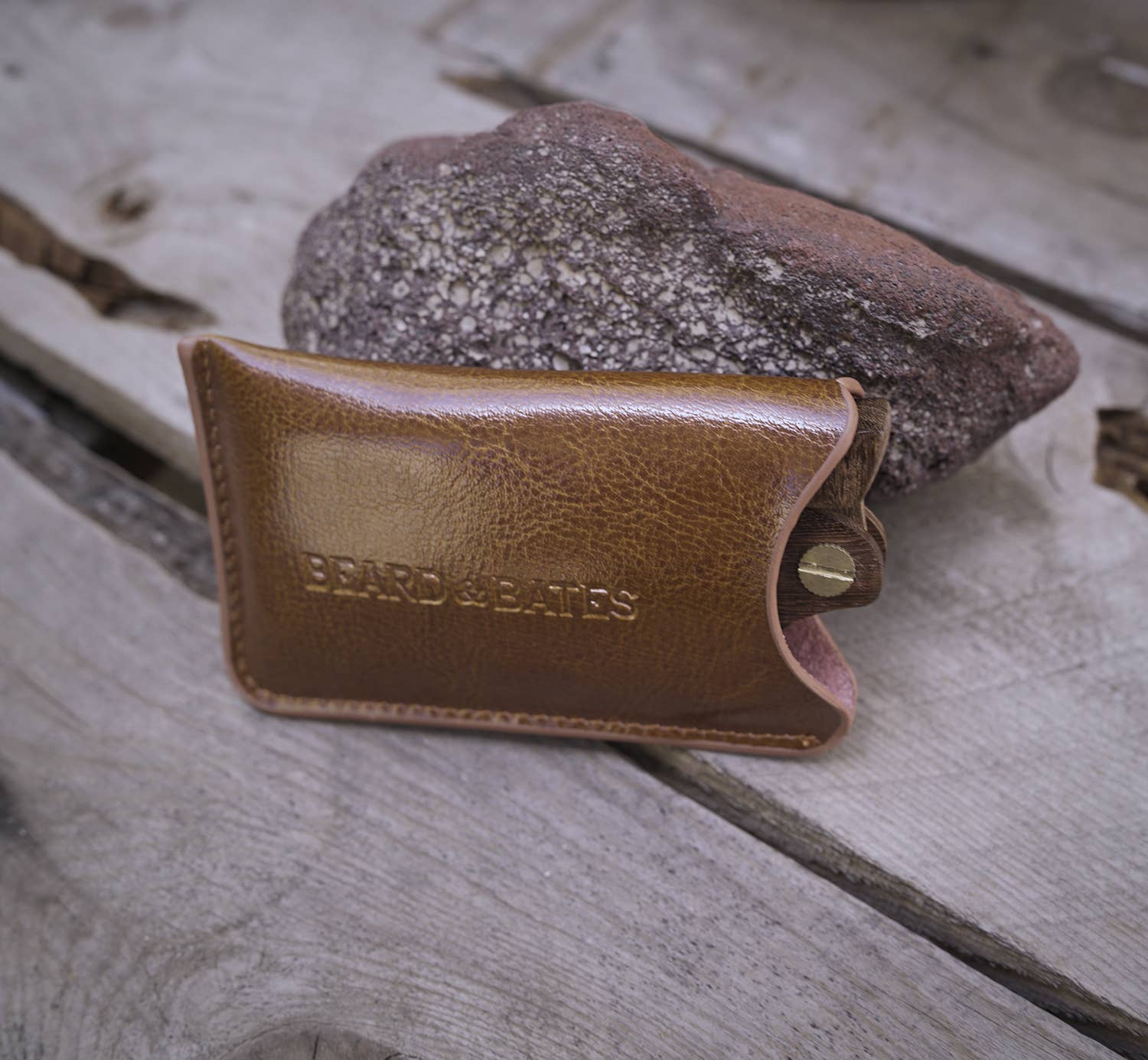 Beard & Bates Genuine Leather Pouch - For The Sandalwood Switchblade Comb