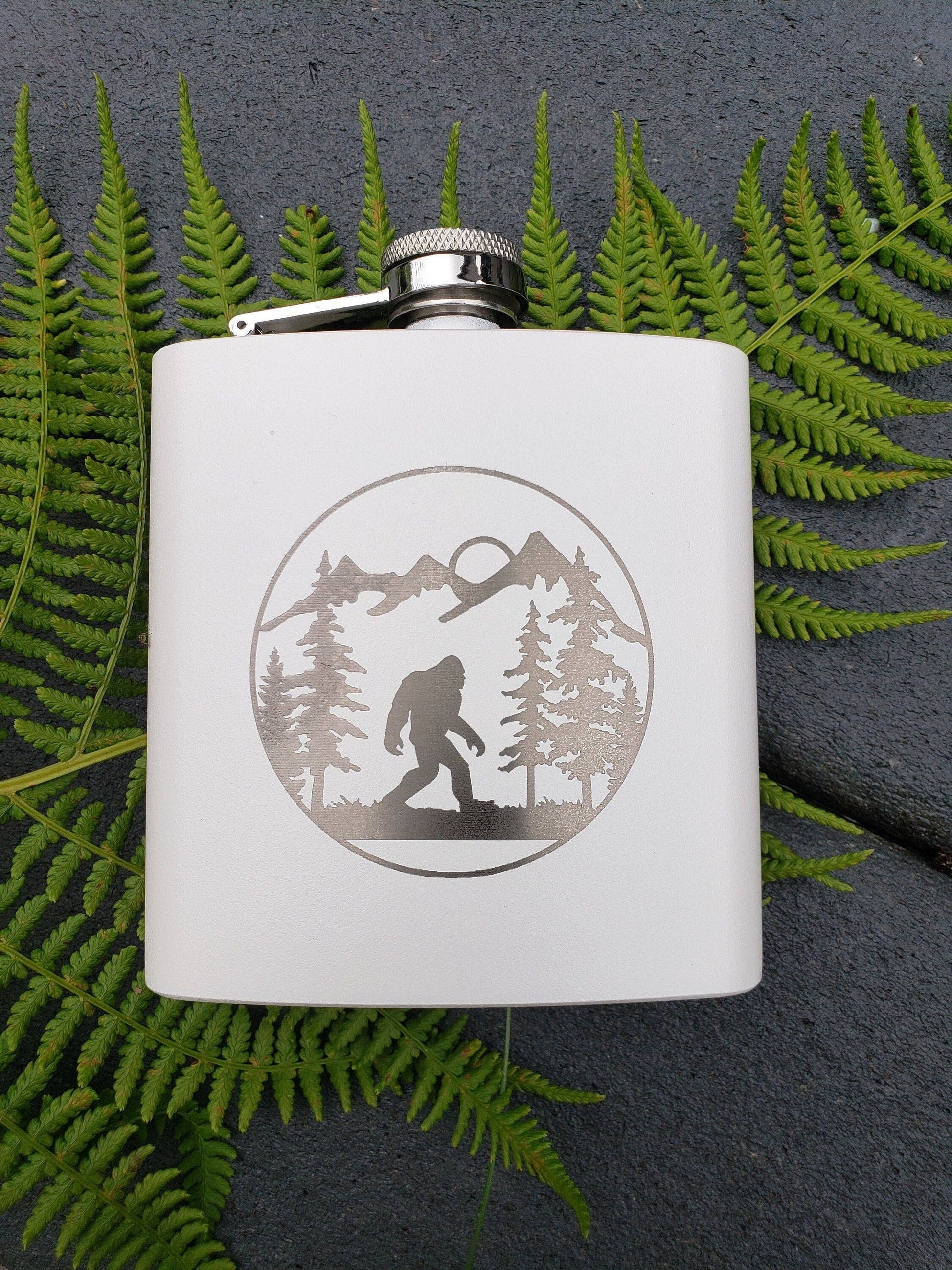 Beckman Design Beckman Design - Flask- Bigfoot In Forest: Leather / Gray