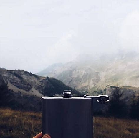 Beckman Design Beckman Design - Flask- Camping is Calling: Leather / Wood Grain