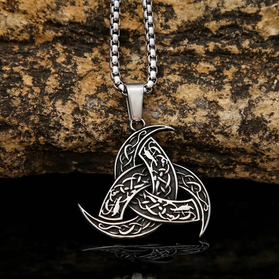 Gemcohub Necklace Viking Style Totem Triangular Necklace: Yellow Gold