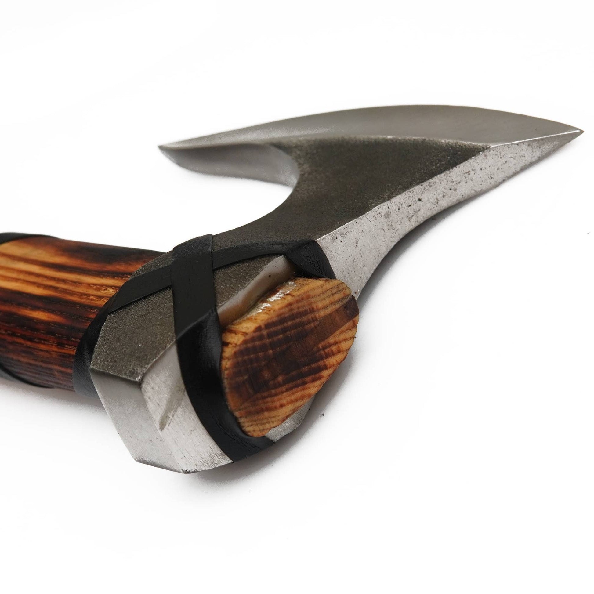 Deer Edge Deer Edge - Custom made Axe with Leather cover