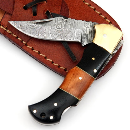 Deer Edge Deer Edge - Custom made pocket knife with premium quality leather case