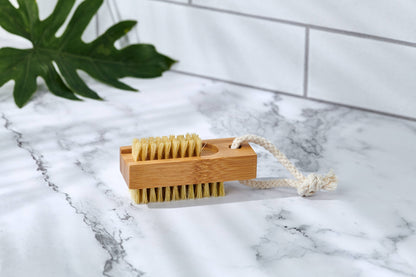 Desesh Desesh - Wood Nail Brush (Plastic Free, Vegan, Unbranded, Unpackaged)