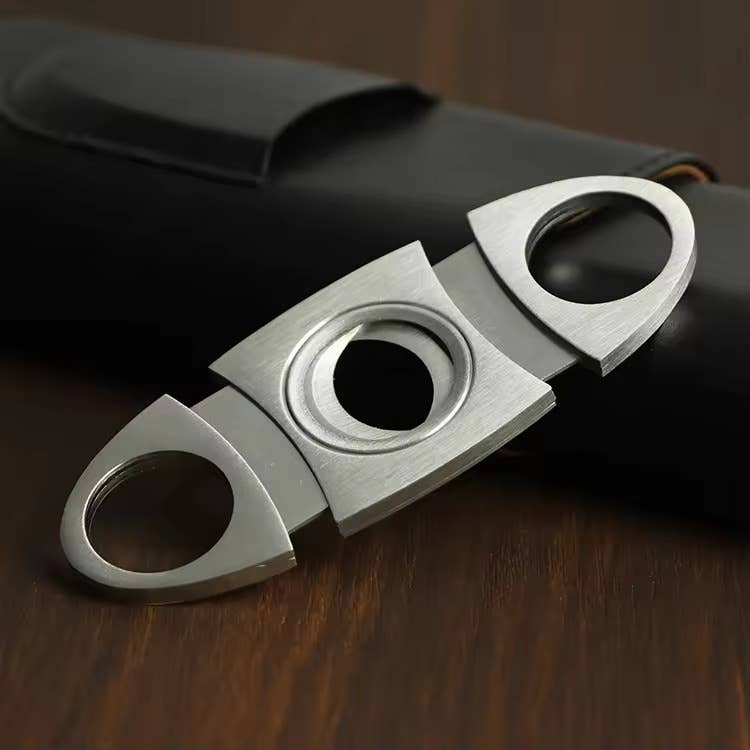 American Leather Goods American Leather Goods - Genuine Leather Cigar Case, Wood Lined Humidor with Cutter: Black