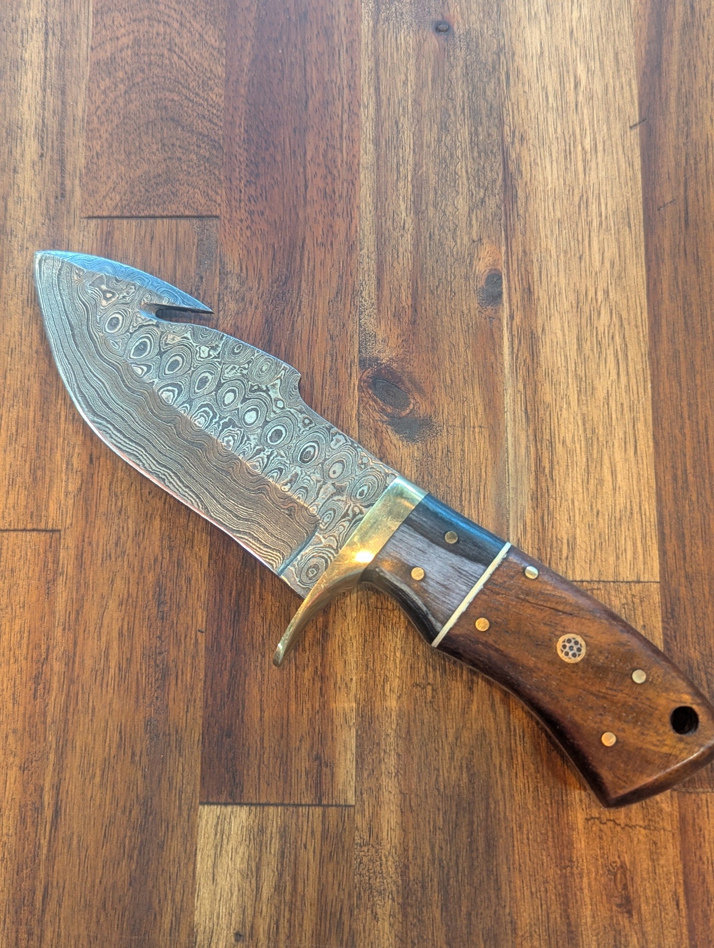 El Matador Knives #12 - El Matador Blk/Walnut Fish Hook