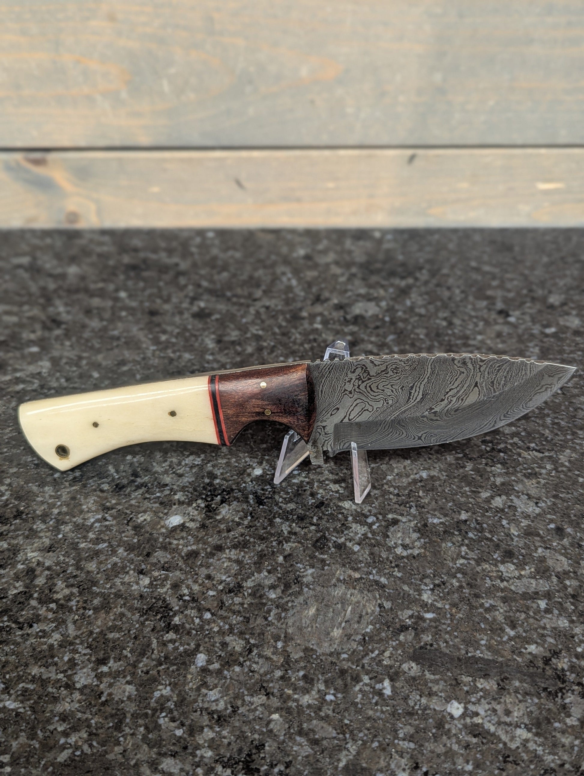 El Matador Knives #15 - El Matador Ivory Bone Hunting Knife