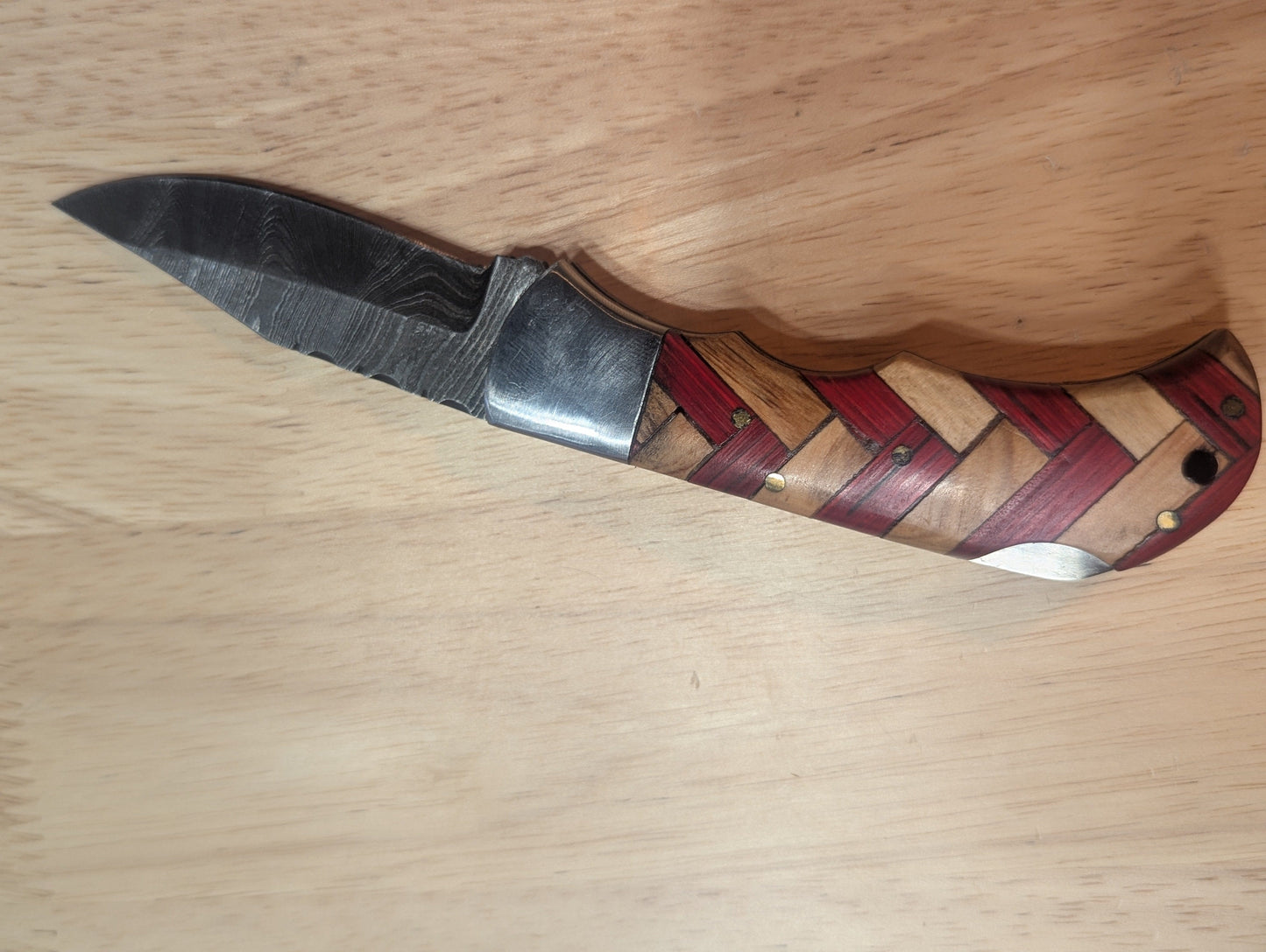 El Matador Knives #34 - Red Weave Folder
