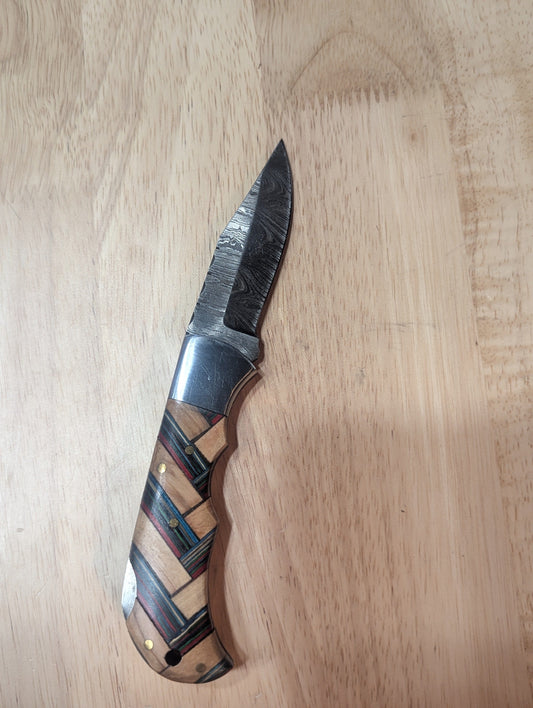 El Matador Knives #35 - Multicolor Weave Folder