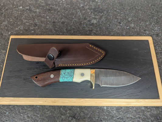 El Matador Knives #4 - El Matador Bone/Turquiose/Walnut