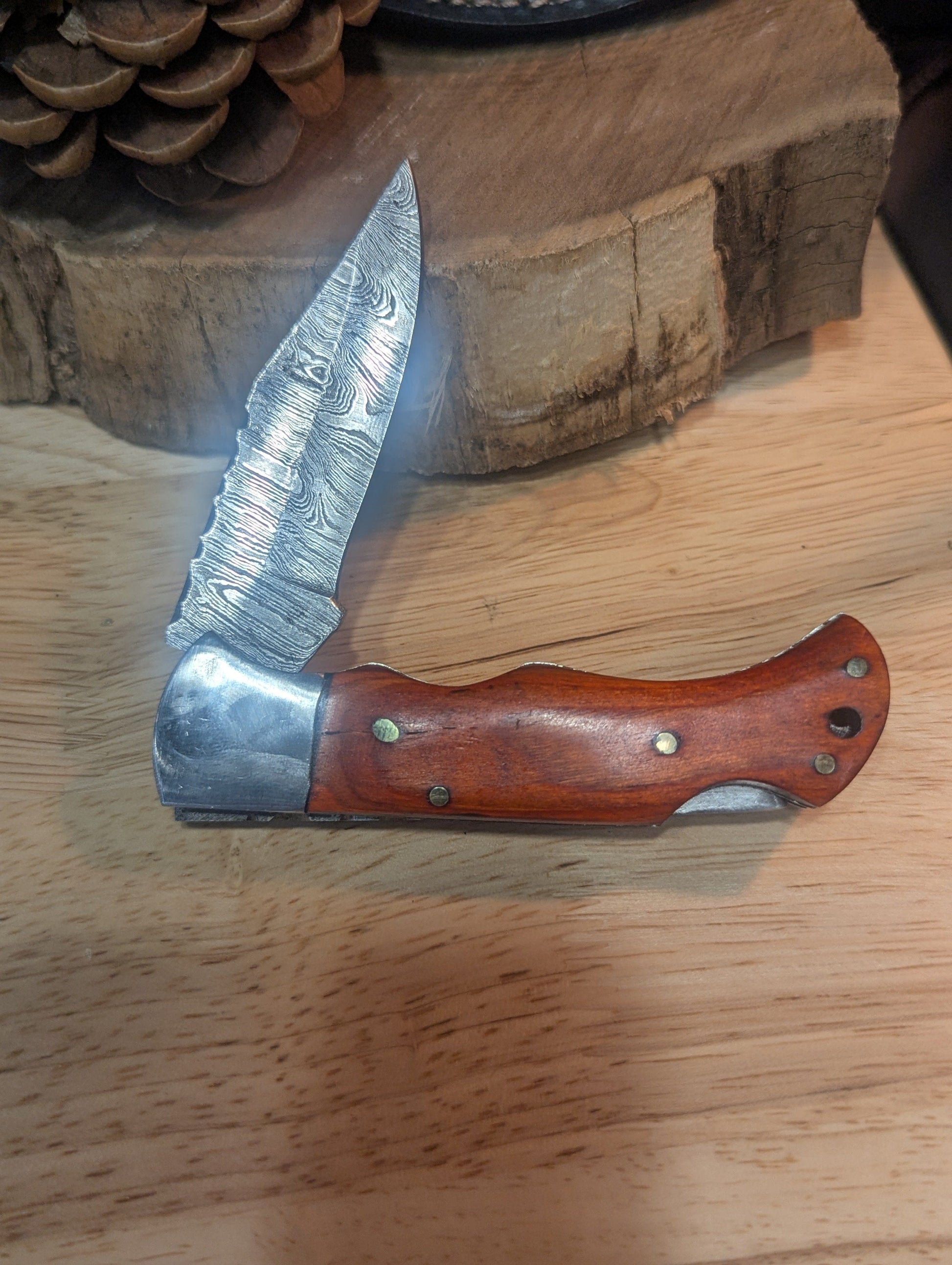 El Matador Knives #42 - Orange Wood Folder