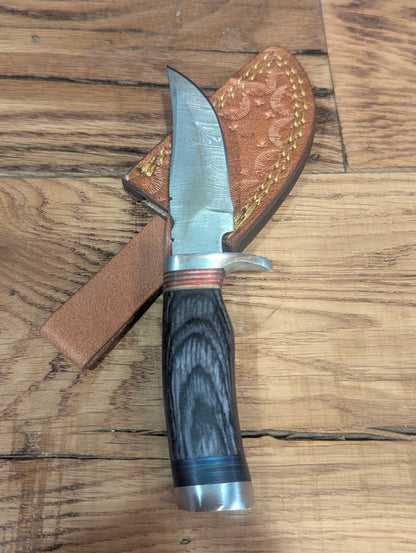 El Matador Knives Damascus Knife Black/Black Handle - Small Damascus Skinner