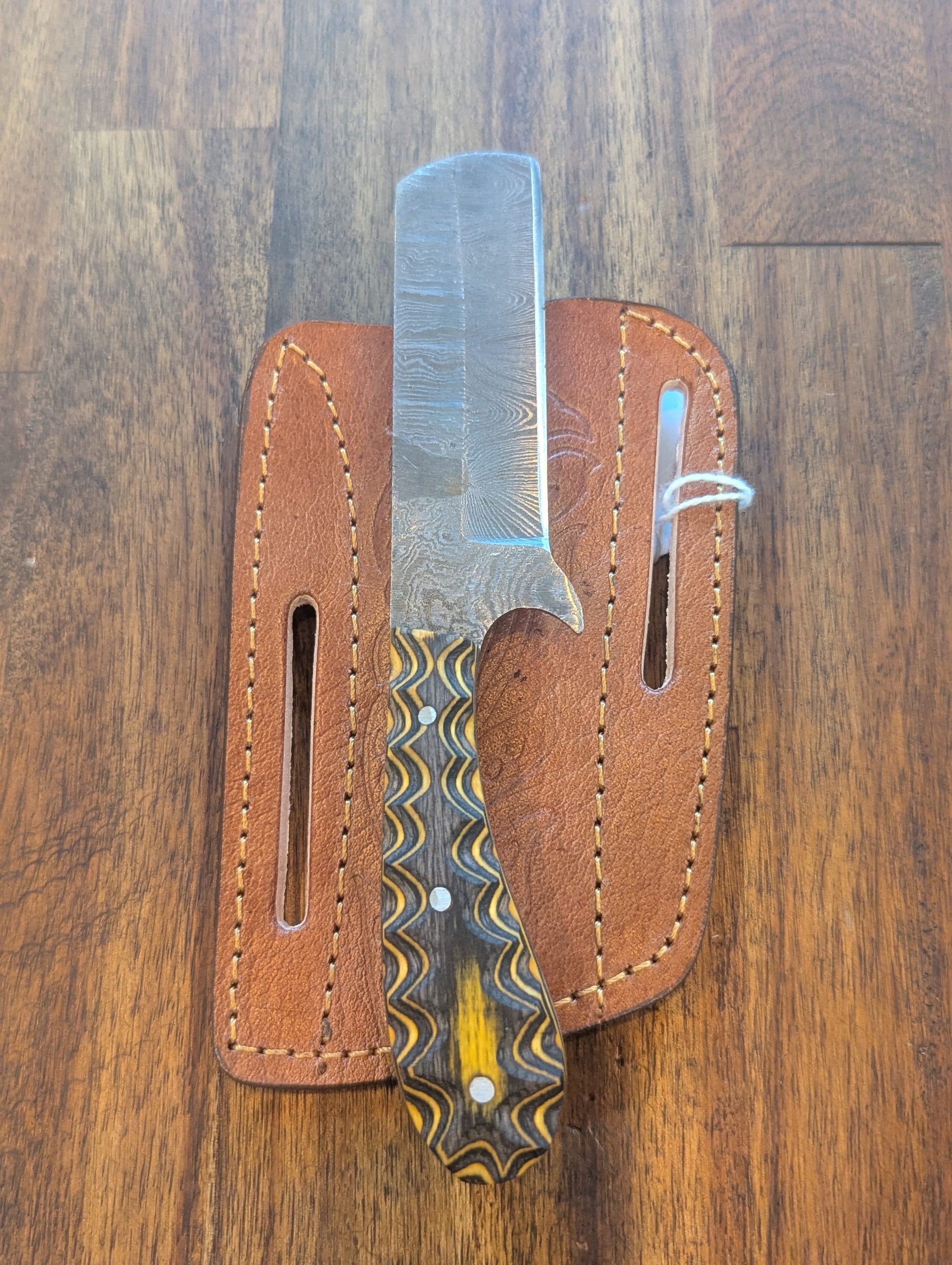 El Matador Knives Damascus Knife Mini Damascus Bull Cutter Knife - Yellow