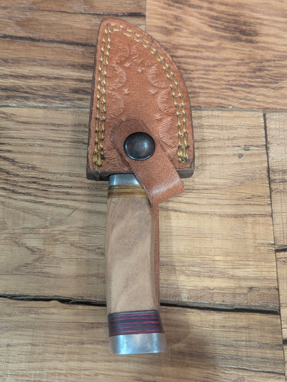 El Matador Knives Damascus Knife Natural Wood (ghost grain) Handle - Small Damascus Skinner