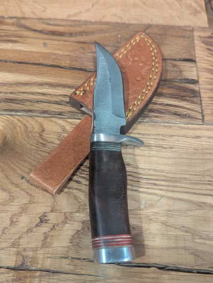El Matador Knives Damascus Knife Walnut Handle with Assorted Accent Colors - Small Damascus Skinner