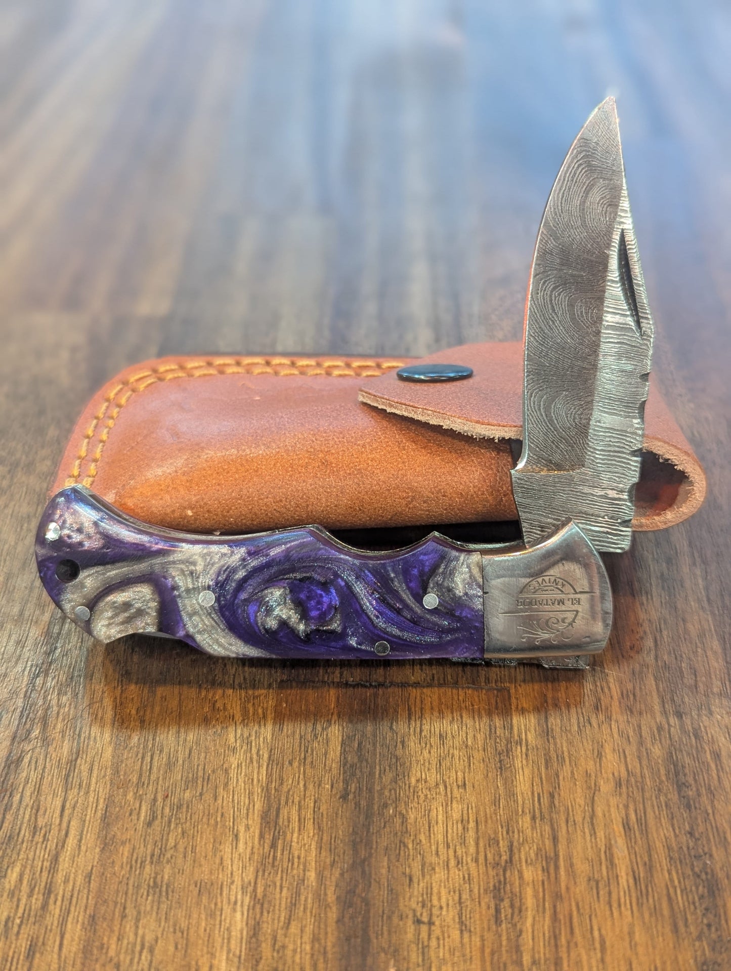 El Matador Knives Damascus Pocket Knife Purple and Silver Swirl Resin Damascus Pocket Knife