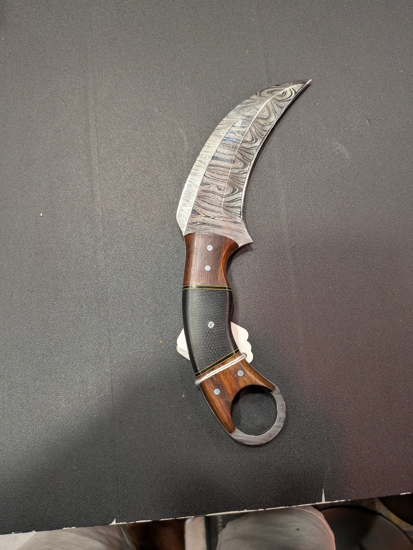 El Matador Knives knife #74 - Wood/Black Karambit