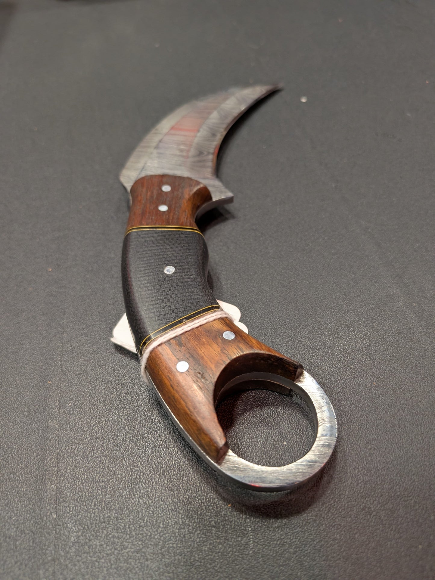 El Matador Knives knife #74 - Wood/Black Karambit