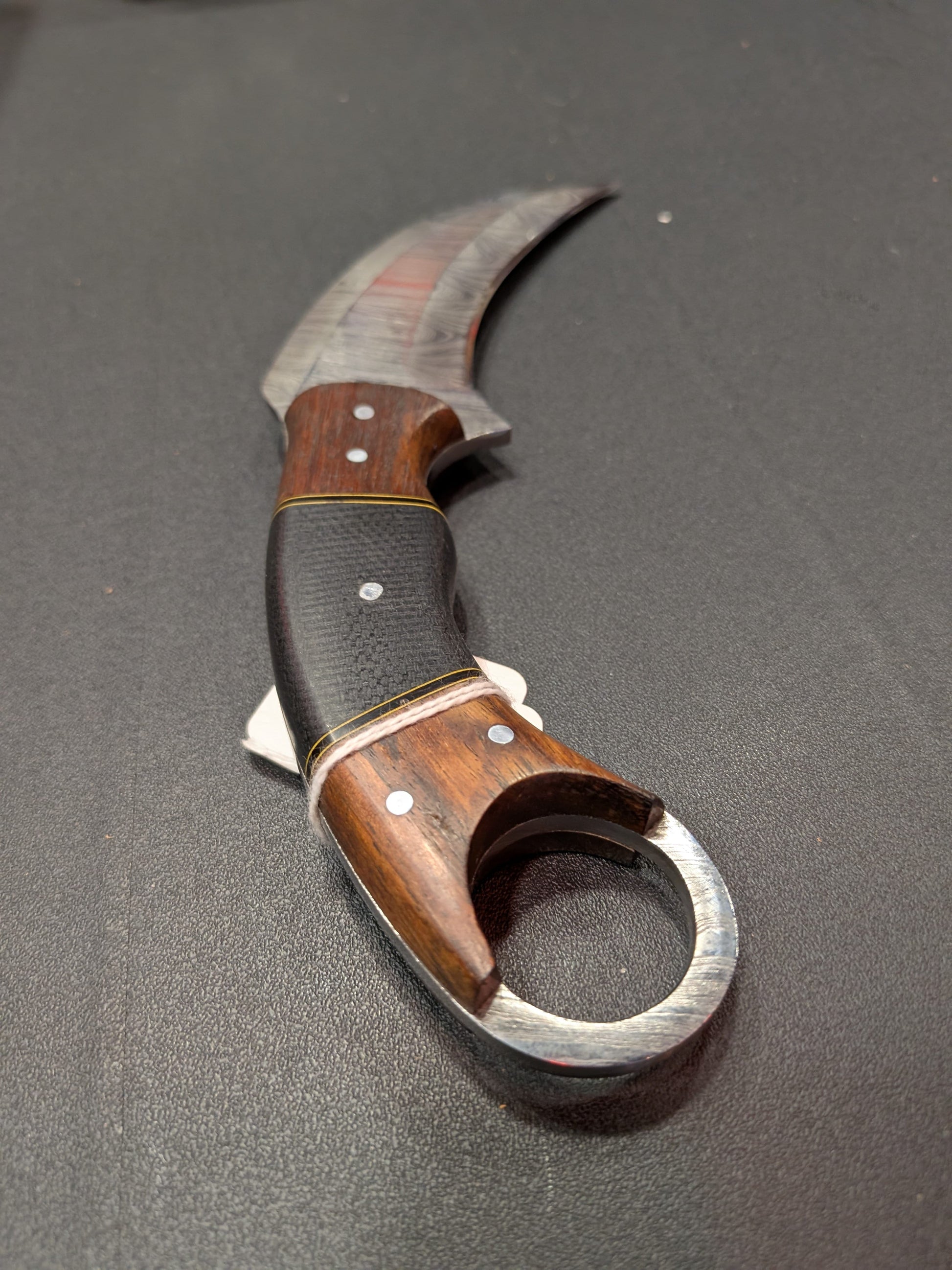 El Matador Knives knife #74 - Wood/Black Karambit