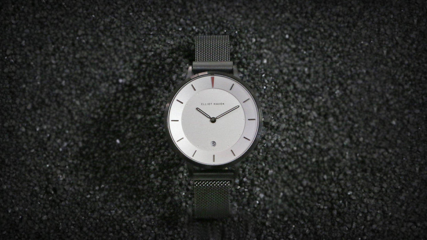 Elliot Havok Elliot Havok - Piano Black Minimalist Mesh - 38mm