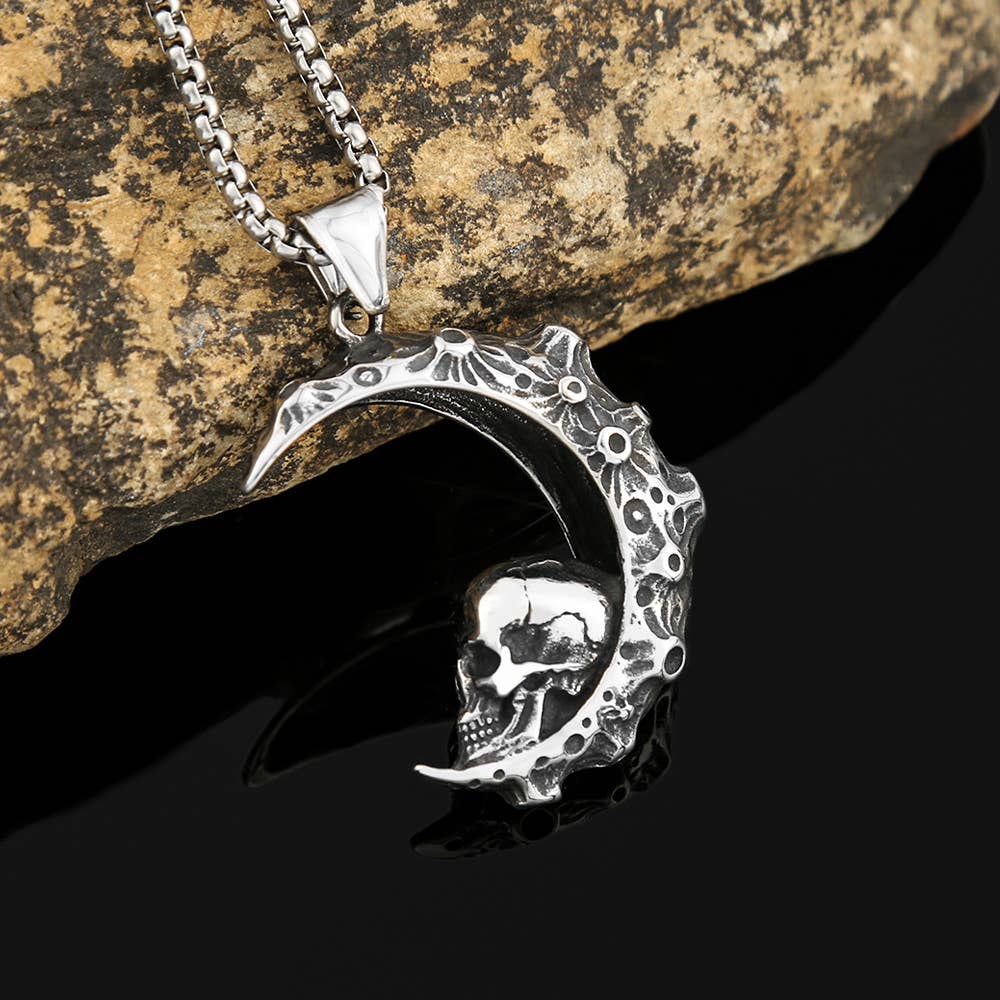 Gemcohub Necklace Viking Style Moon Skull Necklace