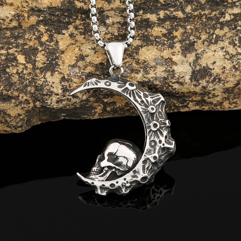 Gemcohub Necklace Viking Style Moon Skull Necklace