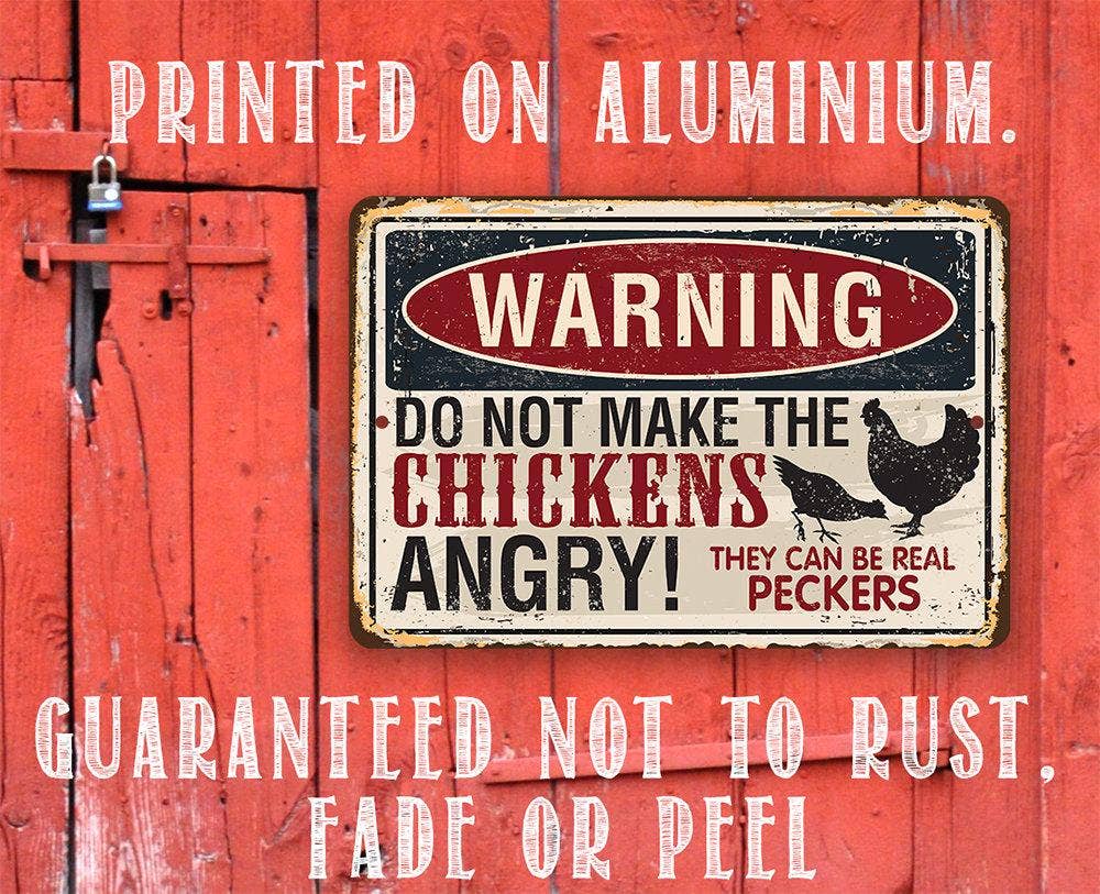 Lone Star Art Lone Star Art - Warning Do Not Make Chickens Angry - Metal Sign: 8 x 12