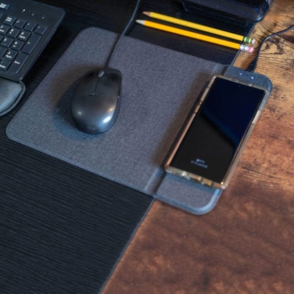 Mad Man Mouse Pad Qi Charging Mousepad