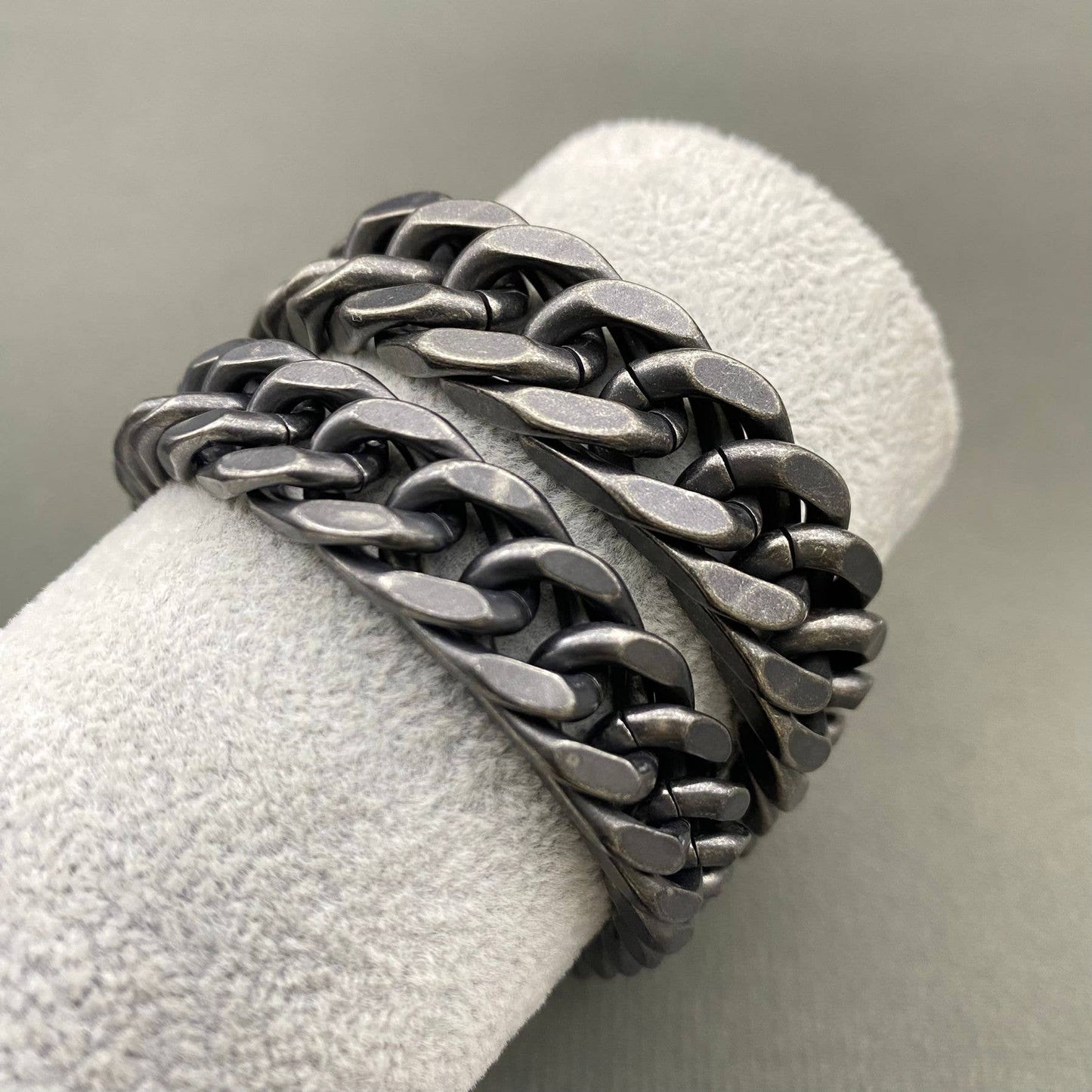 Mio Queena Mio Queena - Man's Blackening Stainless Steel Chain Bracelet - MJ/BC: Width - 12.5mm