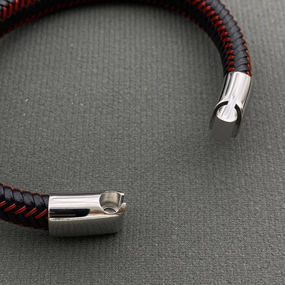Mio Queena Mio Queena - Red and Black Two-Tone Leather Woven Men's Bracelet - MJ/BC: Black buckle / 205mm / 8.07in