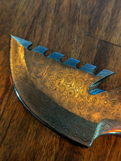Walnut Tracker w/Teeth-FishHook-Skinner