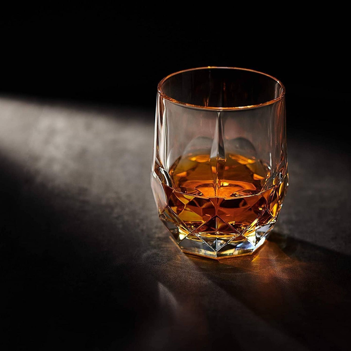 ROCKS Whiskey Chilling Stones ROCKS Whiskey Chilling Stones - The Eco Crystal Collection - Iconic Whiskey Glass Edition