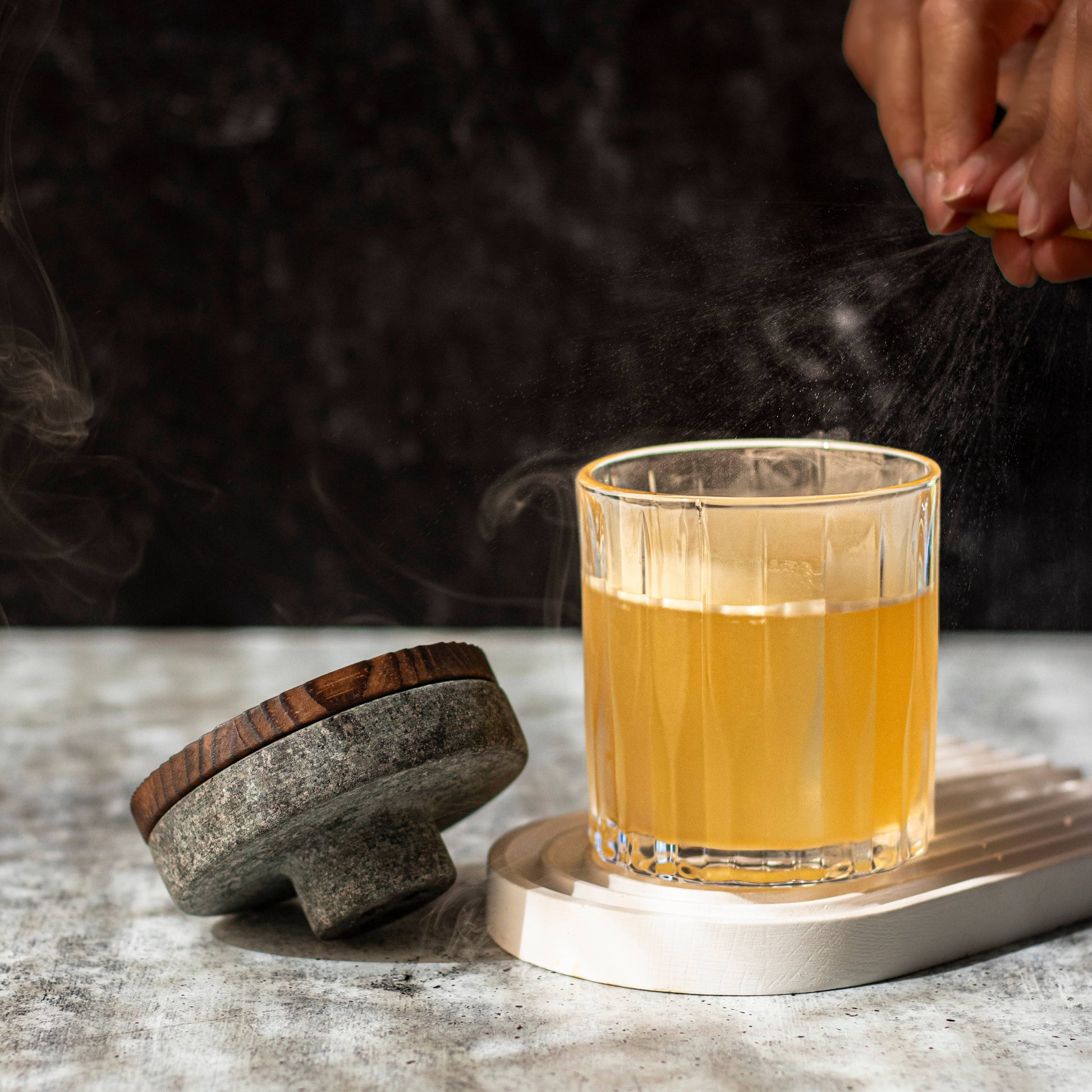 ROCKS Whiskey Chilling Stones ROCKS Whiskey Chilling Stones - The Whiskey & Cocktail Smoker Kit Gift Set