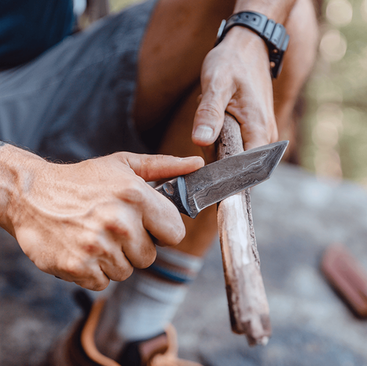 Titan International Titan International - Damascus Steel Titan Signature Tanto Blade: Orange Diamond Wood