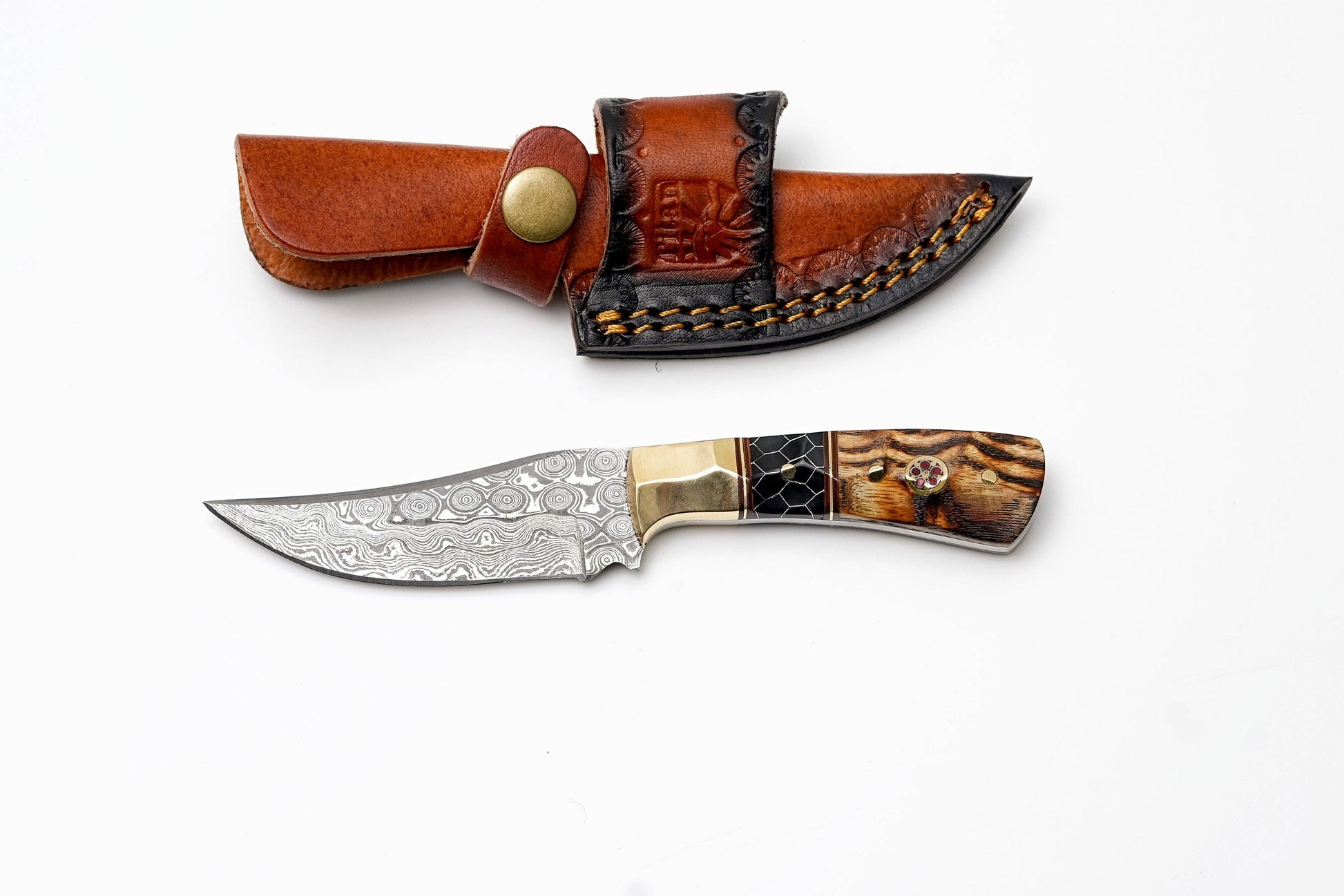 Titan International Titan International - Damascus Steel Trailing Point Hunter | Brass Bolster, Exotic Wood & Honeycomb Handle | Scout Carry TK-495