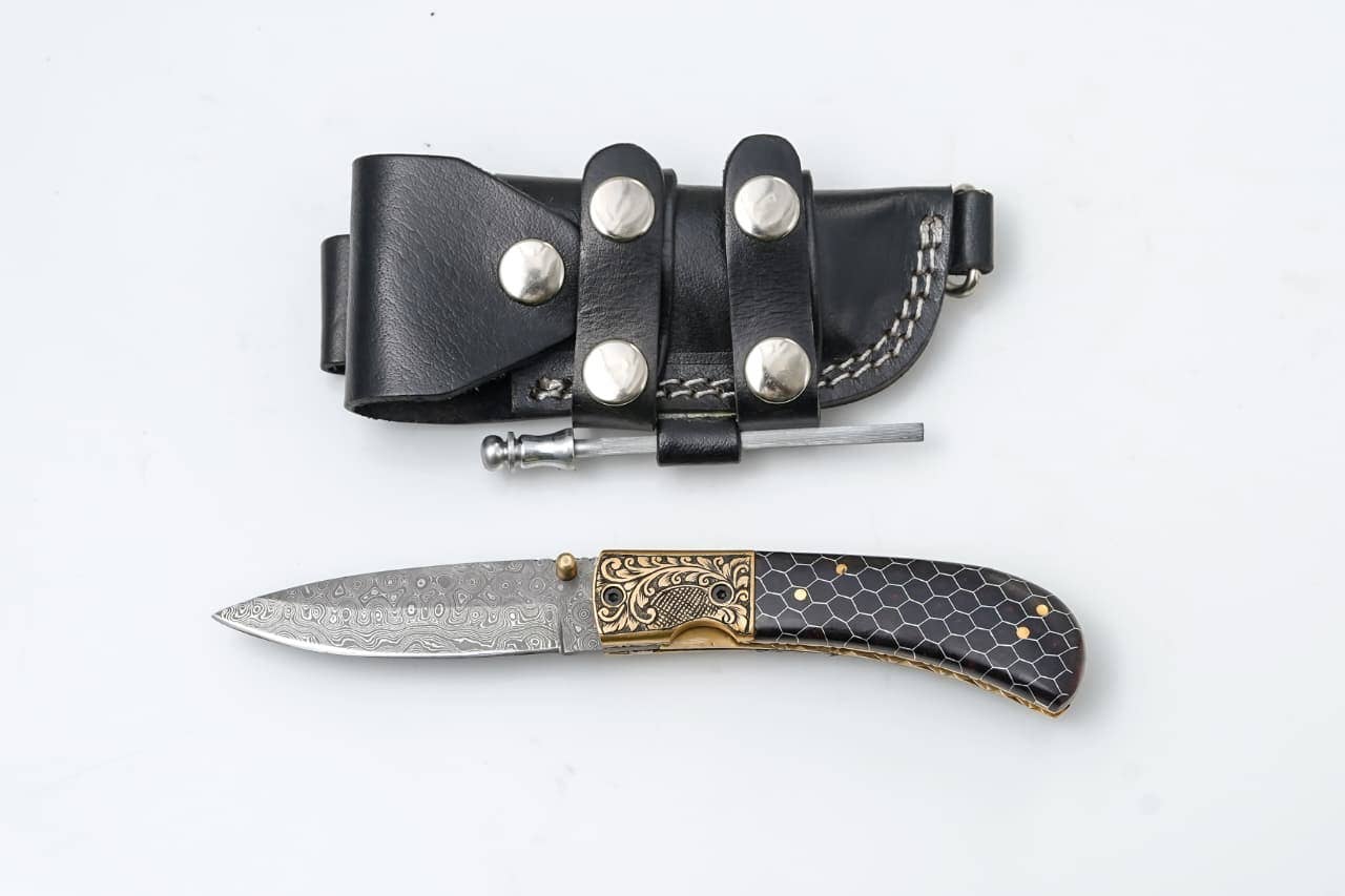Titan International Titan International - Hand-Engraved Damascus Folding Knife with Honeycomb Handle