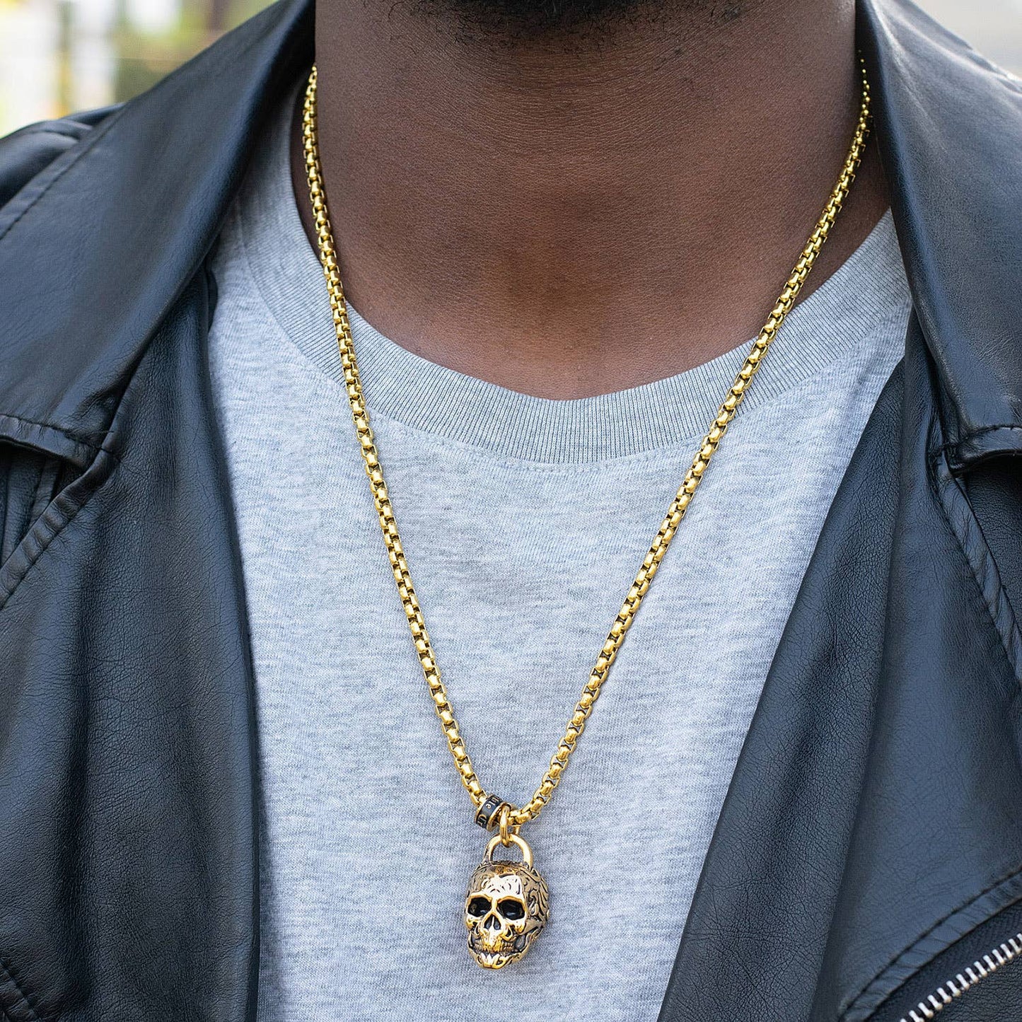 West Coast Jewelry West Coast Jewelry - Crucible 38mm Large Skull Pendant Necklace - 24": Gold